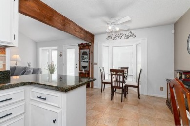 Idyllwyld at Indian Springs. This 3-level, 2 bed, 2.5 bath on Indian Springs Country Club in Oklahoma - for sale on GolfHomes.com, golf home, golf lot