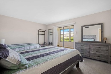 Fully renovated 1-bedroom, 1-bathroom condo offers beautiful on Wynmoor Golf Course in Florida - for sale on GolfHomes.com, golf home, golf lot