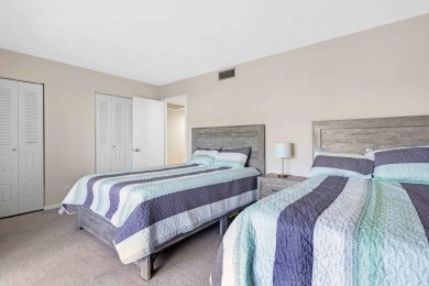 Fully renovated 1-bedroom, 1-bathroom condo offers beautiful on Wynmoor Golf Course in Florida - for sale on GolfHomes.com, golf home, golf lot