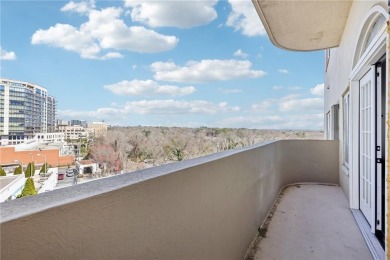 Beautiful end unit condo, fully furnished, and ready for on Bobby Jones Golf Club in Georgia - for sale on GolfHomes.com, golf home, golf lot