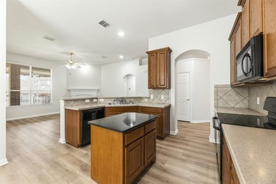 -----  OPEN HOUSE 1-3 SUNDAY FEB 22   -----   PRISTINE HOME IN on Heritage Ranch Golf and Country Club in Texas - for sale on GolfHomes.com, golf home, golf lot