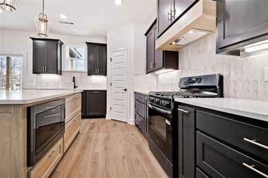 MOVE-IN READY! New construction on a FLAT wooded lot located on Bella Vista Country Club - Highlands in Arkansas - for sale on GolfHomes.com, golf home, golf lot