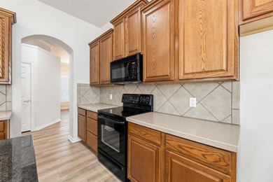 -----  OPEN HOUSE 1-3 SUNDAY FEB 22   -----   PRISTINE HOME IN on Heritage Ranch Golf and Country Club in Texas - for sale on GolfHomes.com, golf home, golf lot