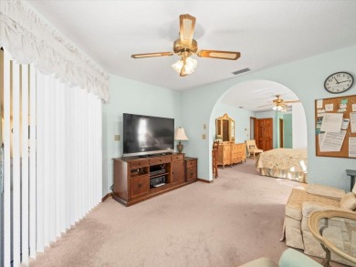 This 1990 Alexander Boca Grande Deluxe pool home is located on on Glen Lakes Country Club in Florida - for sale on GolfHomes.com, golf home, golf lot