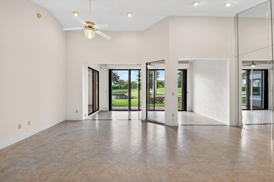 Charming 3 bedroom 2 bath villa on a quiet cul-de-sac. Stunning on  in Florida - for sale on GolfHomes.com, golf home, golf lot