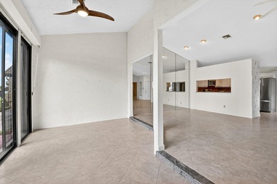 Charming 3 bedroom 2 bath villa on a quiet cul-de-sac. Stunning on  in Florida - for sale on GolfHomes.com, golf home, golf lot
