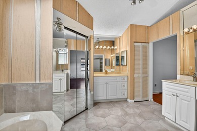 Charming 3 bedroom 2 bath villa on a quiet cul-de-sac. Stunning on  in Florida - for sale on GolfHomes.com, golf home, golf lot