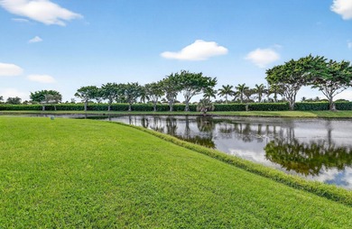 Charming 3 bedroom 2 bath villa on a quiet cul-de-sac. Stunning on  in Florida - for sale on GolfHomes.com, golf home, golf lot