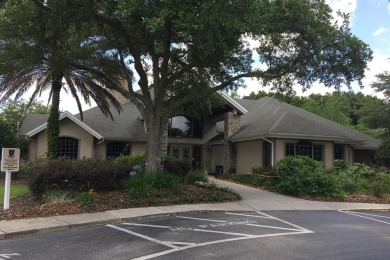 Amazing Golf Course Lot Home in Eagles Point. Oak Run is a on Royal Oaks Golf Club in Florida - for sale on GolfHomes.com, golf home, golf lot