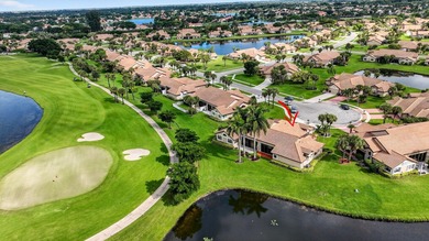 Charming 3 bedroom 2 bath villa on a quiet cul-de-sac. Stunning on  in Florida - for sale on GolfHomes.com, golf home, golf lot