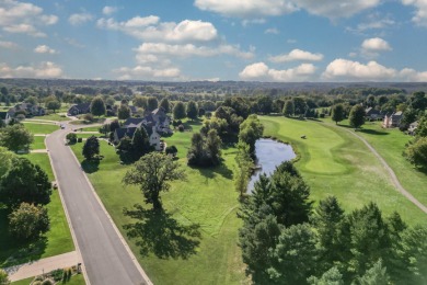Build your dream home on this premier golf course lot! Welcome on Fairways of Woodside in Wisconsin - for sale on GolfHomes.com, golf home, golf lot