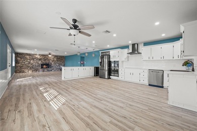 If you've been dreaming about living on the golf course with on Chaparral Golf and Country Club in Arizona - for sale on GolfHomes.com, golf home, golf lot