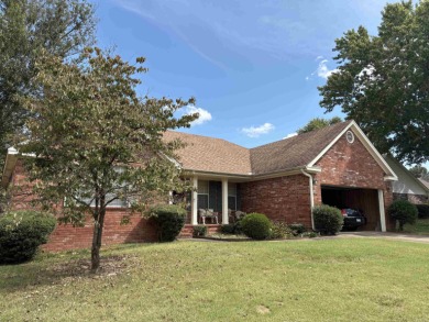 Ever since it was first developed, this neighborhood has been on The Course at River Oaks in Arkansas - for sale on GolfHomes.com, golf home, golf lot