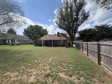Ever since it was first developed, this neighborhood has been on The Course at River Oaks in Arkansas - for sale on GolfHomes.com, golf home, golf lot