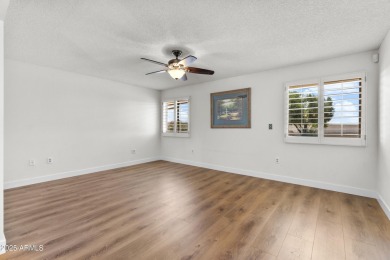 This oversized 2 bed / 2 bath home sits on an 18,000+ sq ft on Pebblebrook Golf Course in Arizona - for sale on GolfHomes.com, golf home, golf lot