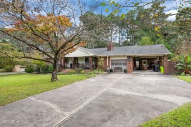 Spacious 3-Bedroom Home in Amenity-Rich River Bend - $15K Buyer on River Bend Golf and Country Club in North Carolina - for sale on GolfHomes.com, golf home, golf lot