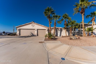Welcome to 2843 Jamaica Blvd S, a beautiful , comfortable and on London Bridge Golf Course in Arizona - for sale on GolfHomes.com, golf home, golf lot