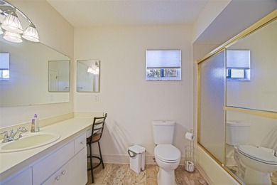 Under contract-accepting backup offers. This is a Spruce Creek on The Links of Spruce Creek in Florida - for sale on GolfHomes.com, golf home, golf lot