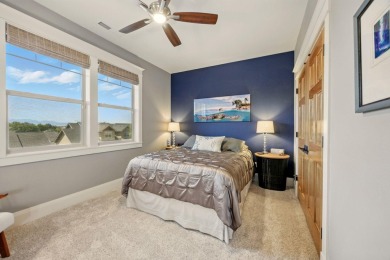 Impressive Resort style living in the Echos of the Ponderosa on Eagle Point Golf Course in Oregon - for sale on GolfHomes.com, golf home, golf lot