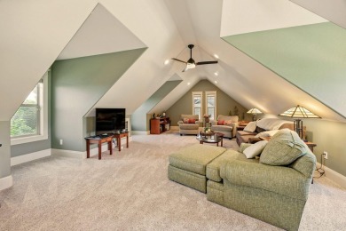 Impressive Resort style living in the Echos of the Ponderosa on Eagle Point Golf Course in Oregon - for sale on GolfHomes.com, golf home, golf lot