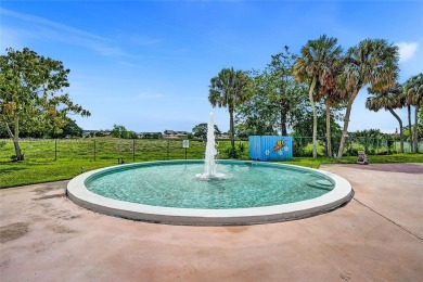 Spacious 2-bed, 2-bath condo in the heart of Inverrary! This on Inverrary Country Club in Florida - for sale on GolfHomes.com, golf home, golf lot