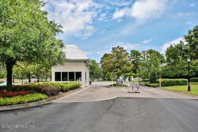 Elegant Townhome in Providence Island at Queens Harbour. Enjoy on Queens Harbour Yacht and Country Club in Florida - for sale on GolfHomes.com, golf home, golf lot