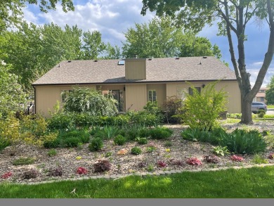 As you step in inside, you are greeted with a spacious layout on Fort Dodge Country Club in Iowa - for sale on GolfHomes.com, golf home, golf lot