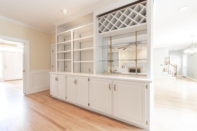 This 4bd 3.5ba home is designed for both comfortable daily on Woodside Plantation Country Club in South Carolina - for sale on GolfHomes.com, golf home, golf lot