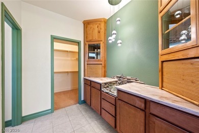 Beautifully updated 2-bedroom plus den home located in the on Mountain Falls Golf Course in Nevada - for sale on GolfHomes.com, golf home, golf lot