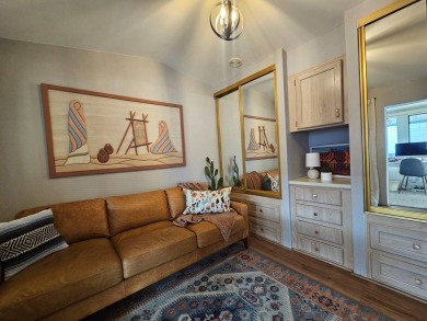 Beautifully updated 1BD 1BA home with an AZ room and office nook on Viewpoint Golf Resort in Arizona - for sale on GolfHomes.com, golf home, golf lot