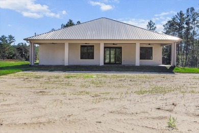 Welcome to your dream Florida home in Citrus Springs! This on Citrus Springs Country Club in Florida - for sale on GolfHomes.com, golf home, golf lot
