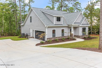 LUXURY LIVING IN PINEHURST #6 - WITH PCC MEMBERSHIP! Take on Pinehurst  No. 6 Golf Course in North Carolina - for sale on GolfHomes.com, golf home, golf lot
