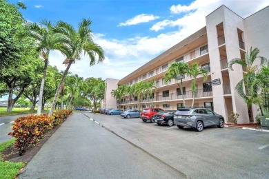 Spacious 2-bedroom, 2-bath condo in sought-after Sunrise Lakes! on Sunrise Lakes Phase IV Golf Course in Florida - for sale on GolfHomes.com, golf home, golf lot
