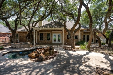 *Charming Rockport Country Club Home* Nestled beneath the shade on Rockport Country Club in Texas - for sale on GolfHomes.com, golf home, golf lot