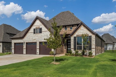 This sought-after single-story Altura Birch floorplan is now on Heath Golf and Yacht Club in Texas - for sale on GolfHomes.com, golf home, golf lot