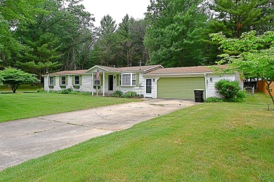 Welcome to your up north getaway in the highly desirable Artesia on Birch Pointe Golf Club in Michigan - for sale on GolfHomes.com, golf home, golf lot