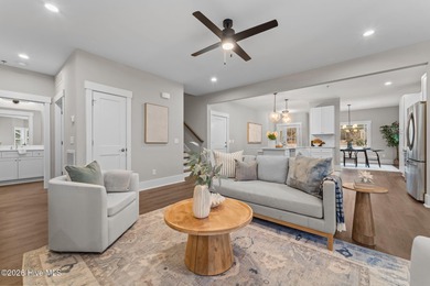 Experience resort-style living in Pinehurst in this on Pinehurst  No. 6 Golf Course in North Carolina - for sale on GolfHomes.com, golf home, golf lot