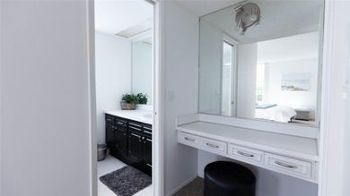 Elegant and beautifully furnished 3-bedroom, 2-bath condo in on Palm-Aire Country Club and Resort - Palms in Florida - for sale on GolfHomes.com, golf home, golf lot