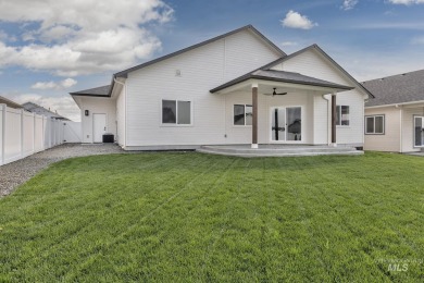 This unique split bedroom open floor plan offers living at its on Scotch Pines Golf Course in Idaho - for sale on GolfHomes.com, golf home, golf lot