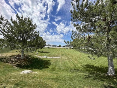 This unique split bedroom open floor plan offers living at its on Scotch Pines Golf Course in Idaho - for sale on GolfHomes.com, golf home, golf lot