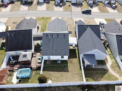 This beautifully updated patio home offers the perfect blend of on Arrowhead Golf Club in Kentucky - for sale on GolfHomes.com, golf home, golf lot