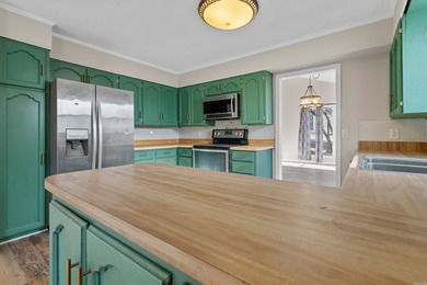 Check out this updated Lake Desoto area home with 2 Living areas on DeSoto Golf Course in Arkansas - for sale on GolfHomes.com, golf home, golf lot