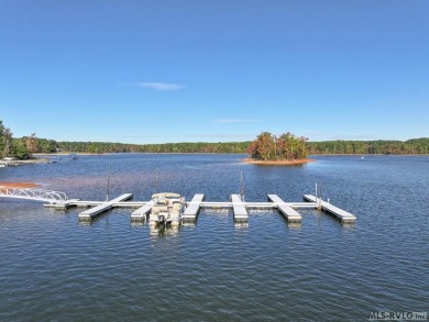 KERR LAKE ACCESS Ranch offers PRIVATE SLIP @ Aluma Dock Multi SOL on Kinderton Country Club in Virginia - for sale on GolfHomes.com, golf home, golf lot