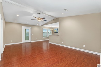 Beautiful, well-maintained patio home ideally located in the on Arrowhead Golf Club in Kentucky - for sale on GolfHomes.com, golf home, golf lot