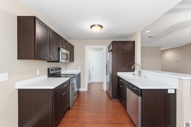 Beautiful, well-maintained patio home ideally located in the on Arrowhead Golf Club in Kentucky - for sale on GolfHomes.com, golf home, golf lot