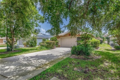 Welcome home!  Beautiful villa home at a super price!! This on Brentwood Farms Golf Club in Florida - for sale on GolfHomes.com, golf home, golf lot