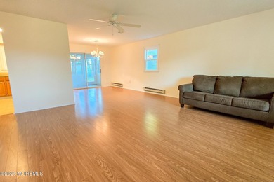 Great location close to shopping and the Parkway. Numerous on Lions Head Country Club in New Jersey - for sale on GolfHomes.com, golf home, golf lot