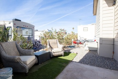 *Golf Cart Included with Acceptable Offer*
Charming 1-Bedroom on London Bridge Golf Course in Arizona - for sale on GolfHomes.com, golf home, golf lot