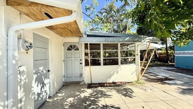 House + Efficiency House (can be extra income). Desirable on West Palm Beach Golf Course in Florida - for sale on GolfHomes.com, golf home, golf lot