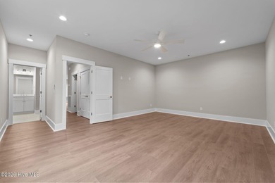 Experience resort-style living in Pinehurst in this on Pinehurst  No. 6 Golf Course in North Carolina - for sale on GolfHomes.com, golf home, golf lot